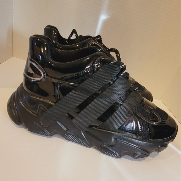 NWOT Platform Black Strappy Sneakers - Picture 1 of 12
